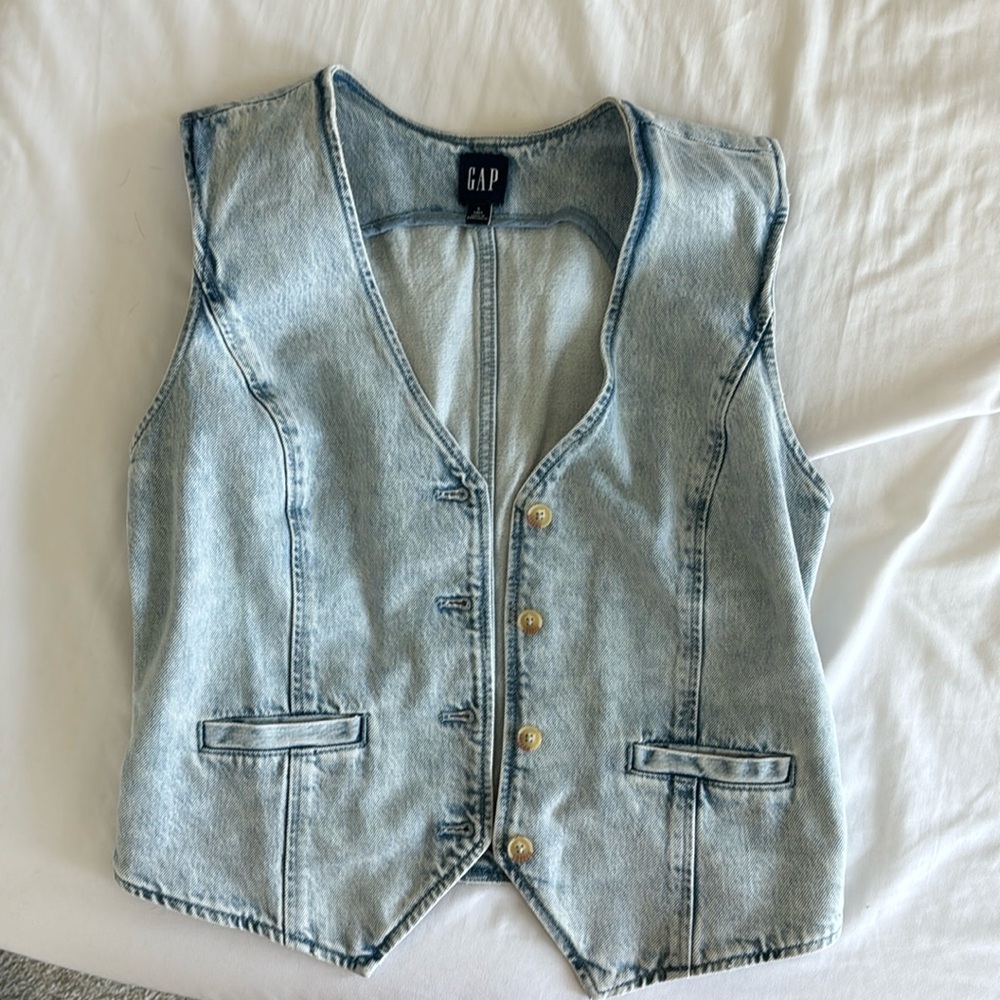 Like New Gap Denim Vest